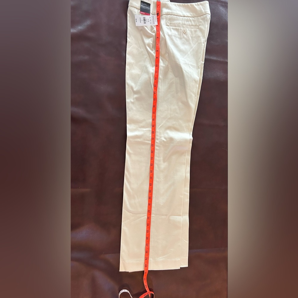 New York and company slacks - off white - Picture 5 of 5